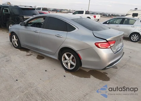 2015 Chrysler 200 C z USA, uszkodzony, nr VIN 1C3CCCCB7FN520537